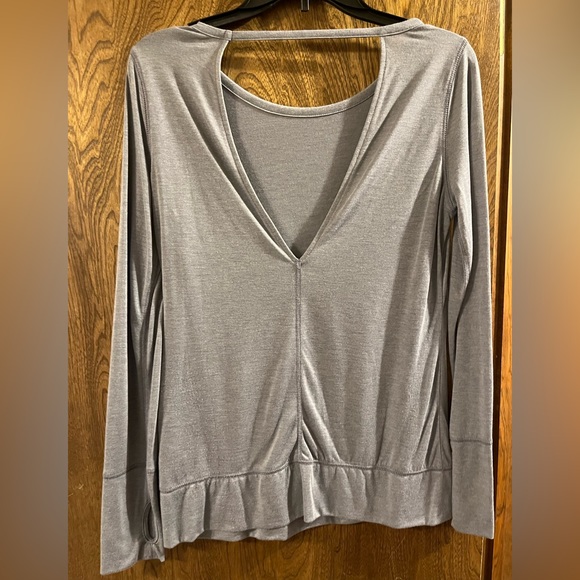 Workout Top - Picture 2 of 2